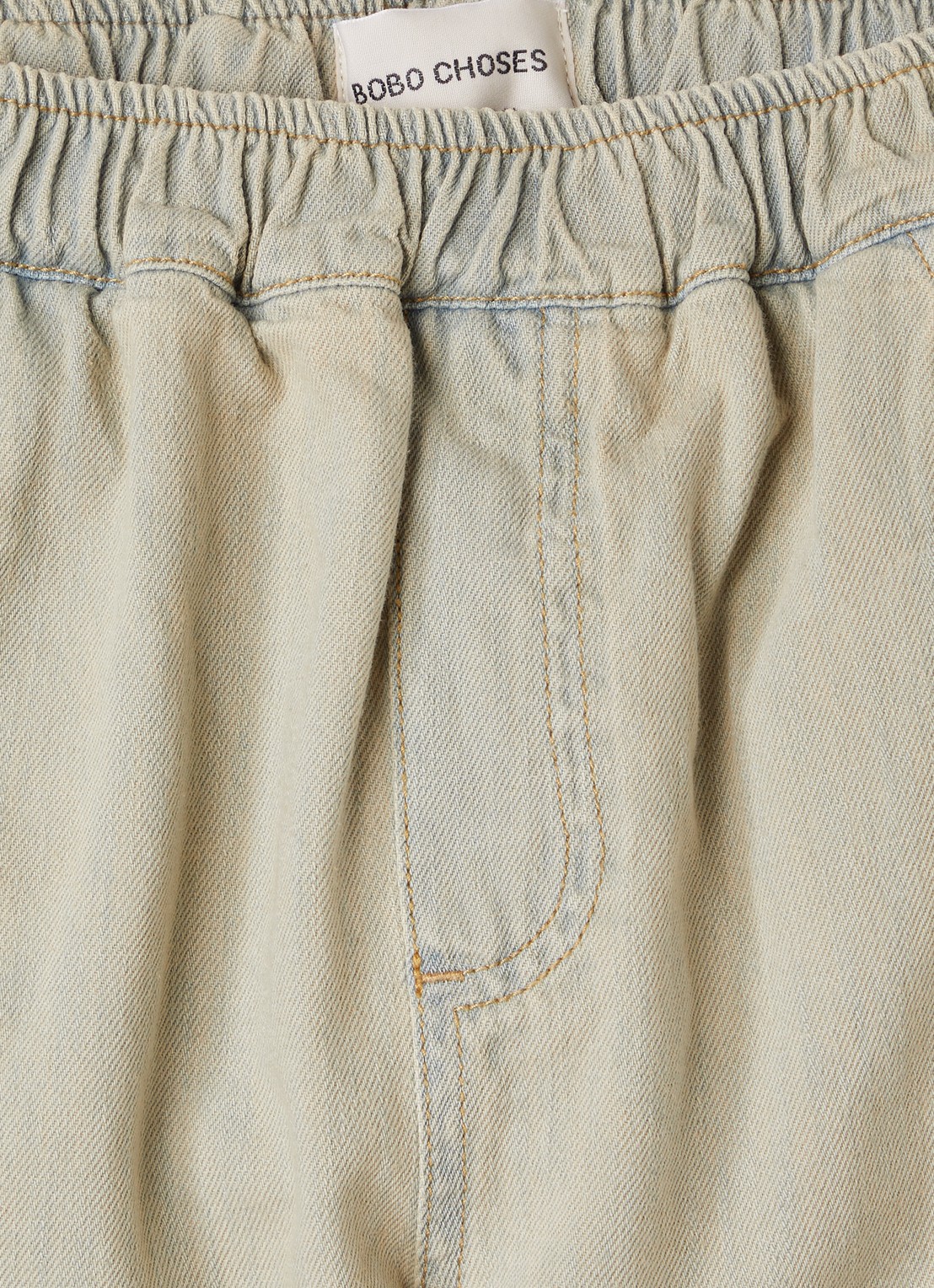 BOBO CHOSES Tapered jeans met gekleurde wassing - detail beige