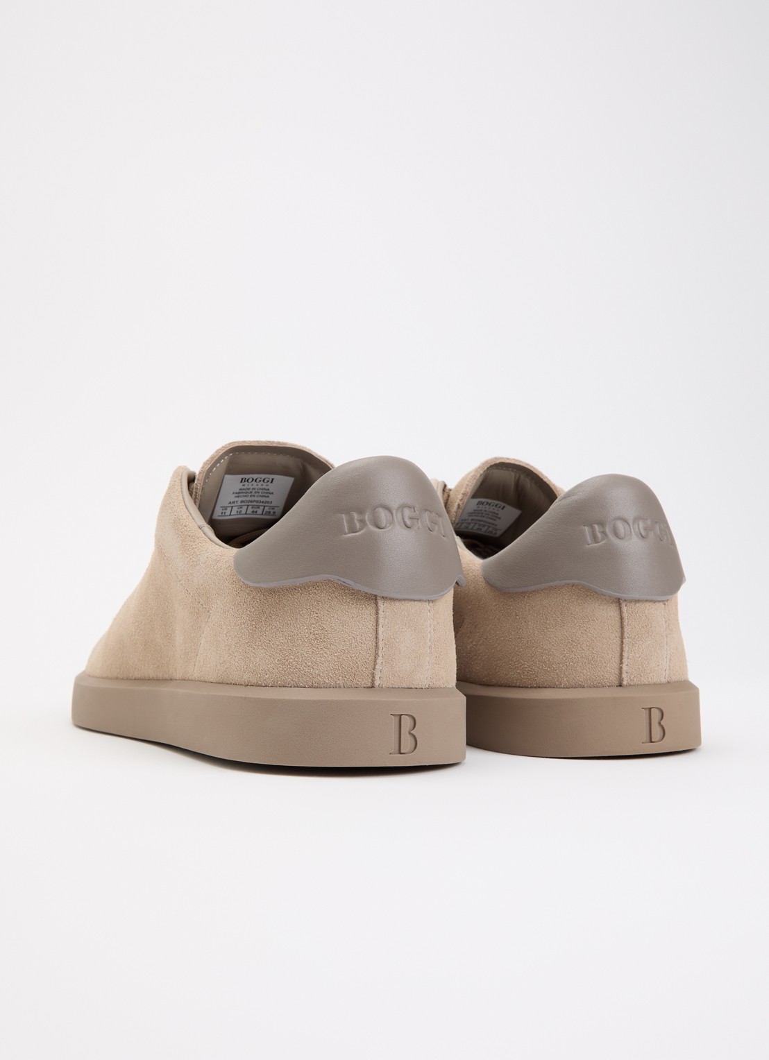 Boggi Milano Essence sneaker van suède met logo - achterkant 5 zand