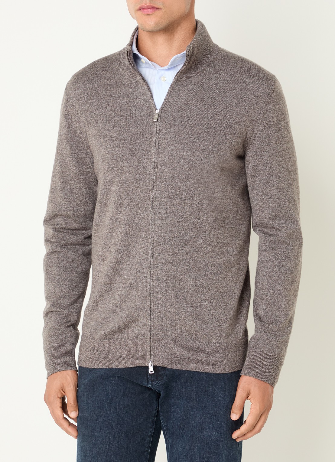Boggi Milano Fijngebreid vest van wol met opstaande kraag - detail 4 donkerbeige