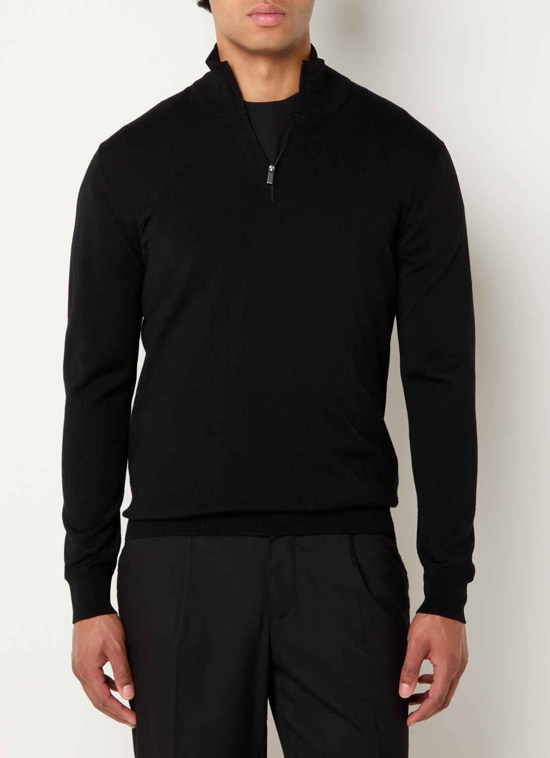 Boggi Milano Fijngebreid vest van wol - detail 4 zwart