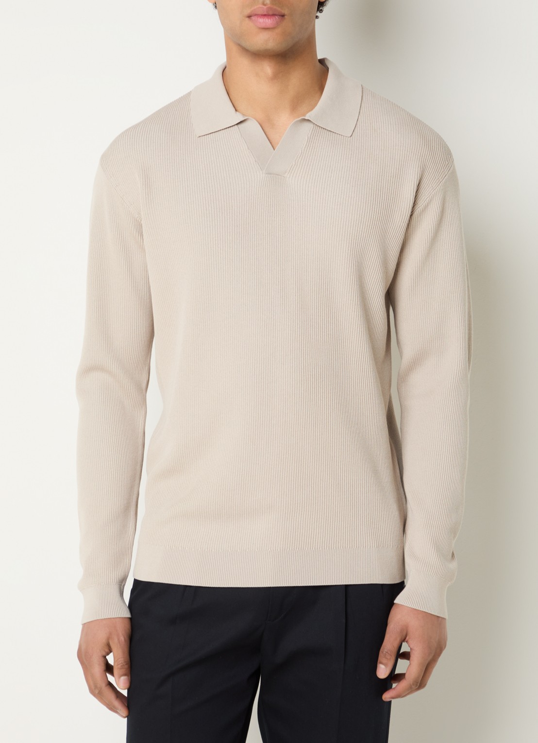 Boggi Milano Fijngebreide trui in zijdeblend met polokraag - detail 4 beige
