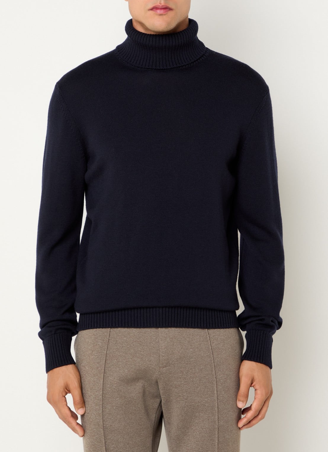 Boggi Milano Fijngebreide trui van wol met col - detail donkerblauw