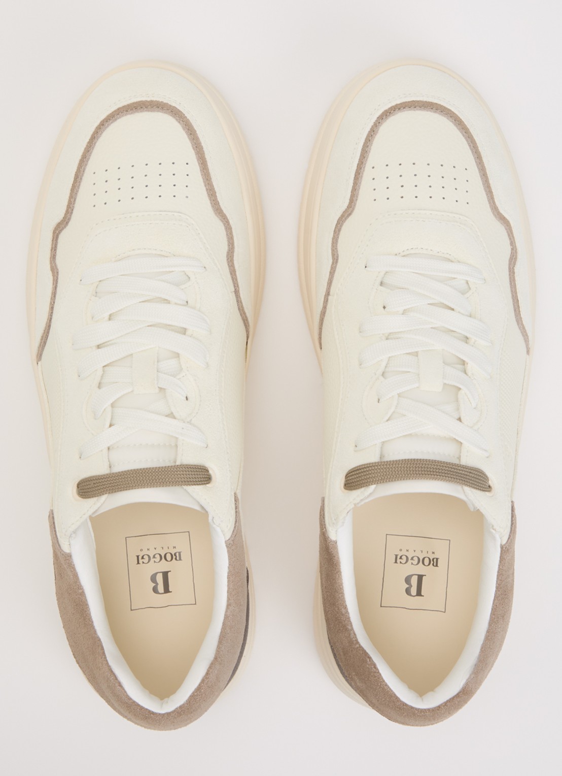 Boggi Milano Journey sneaker van leer met suède details - detail 4 creme