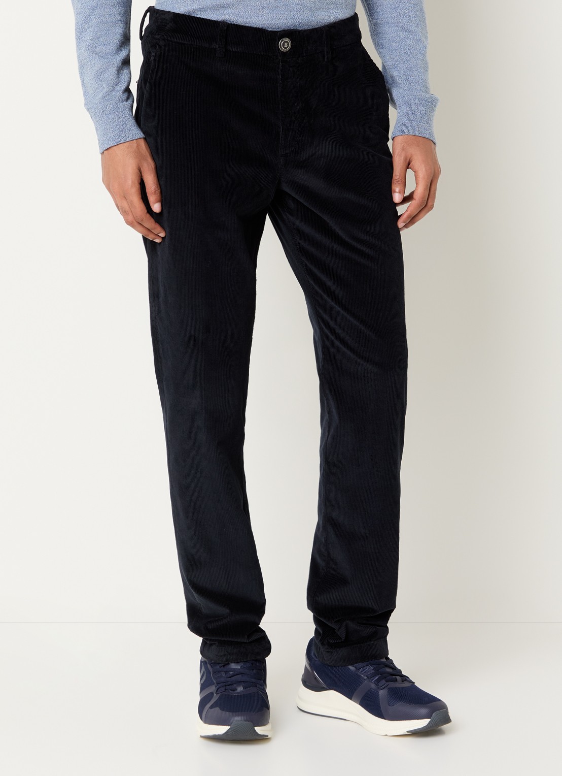 Boggi Milano Loose fit broek van corduroy met paspelzakken - detail 4 donkerblauw