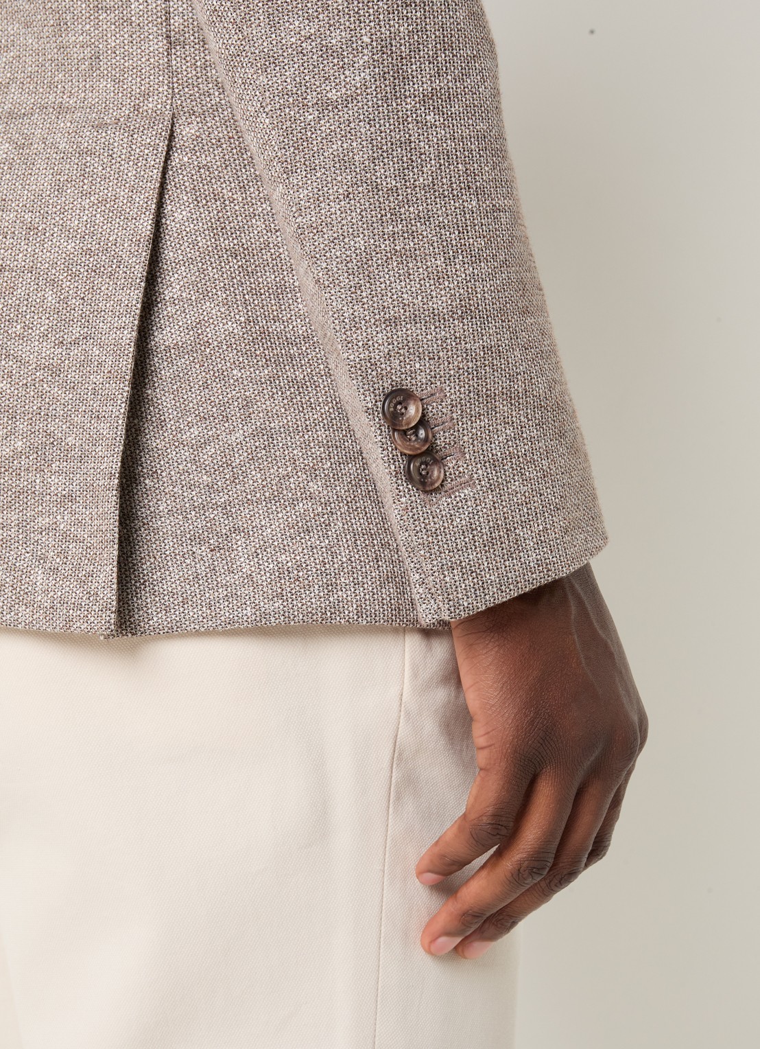 Boggi Milano Melange regular fit colbert in linnenblend met opgestikte zakken - detail 4 donkerbeige