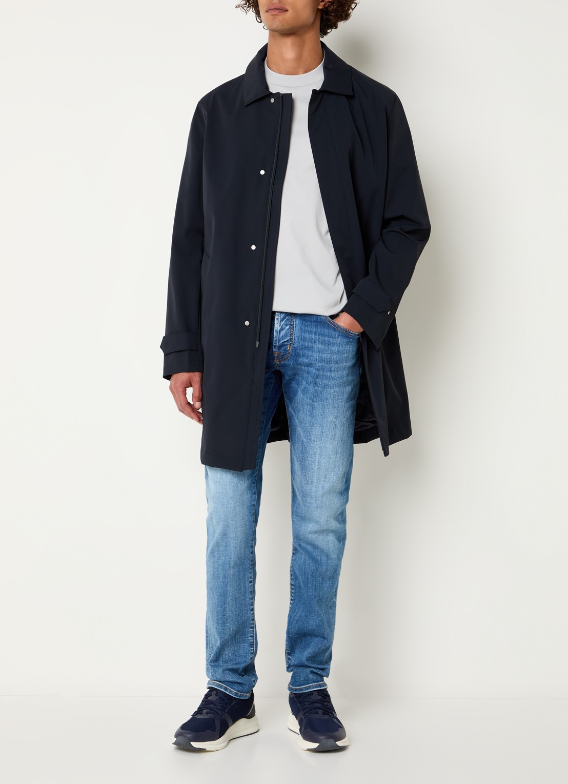 Boggi Milano Regenjack met capuchon - voorkant 3 donkerblauw