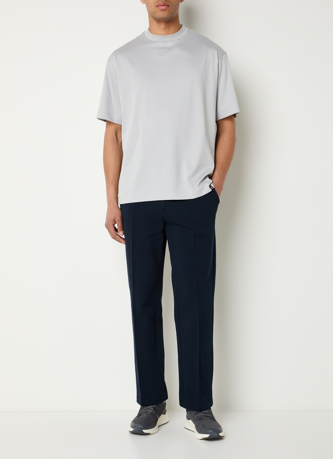 Boggi Milano Slim fit chino met steekzakken - voorkant 4 donkerblauw