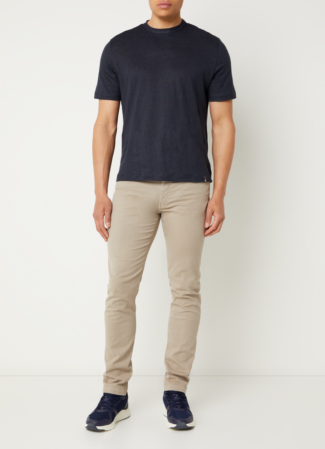 Boggi Milano Slim fit jeans met gekleurde wassing en steekzakken - voorkant 2 khaki