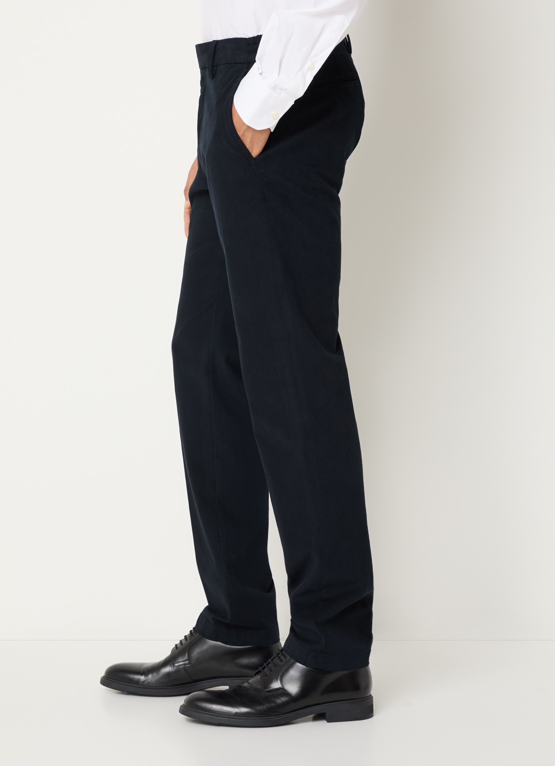 Boggi Milano Straight fit chino met steekzakken - detail 3 donkerblauw