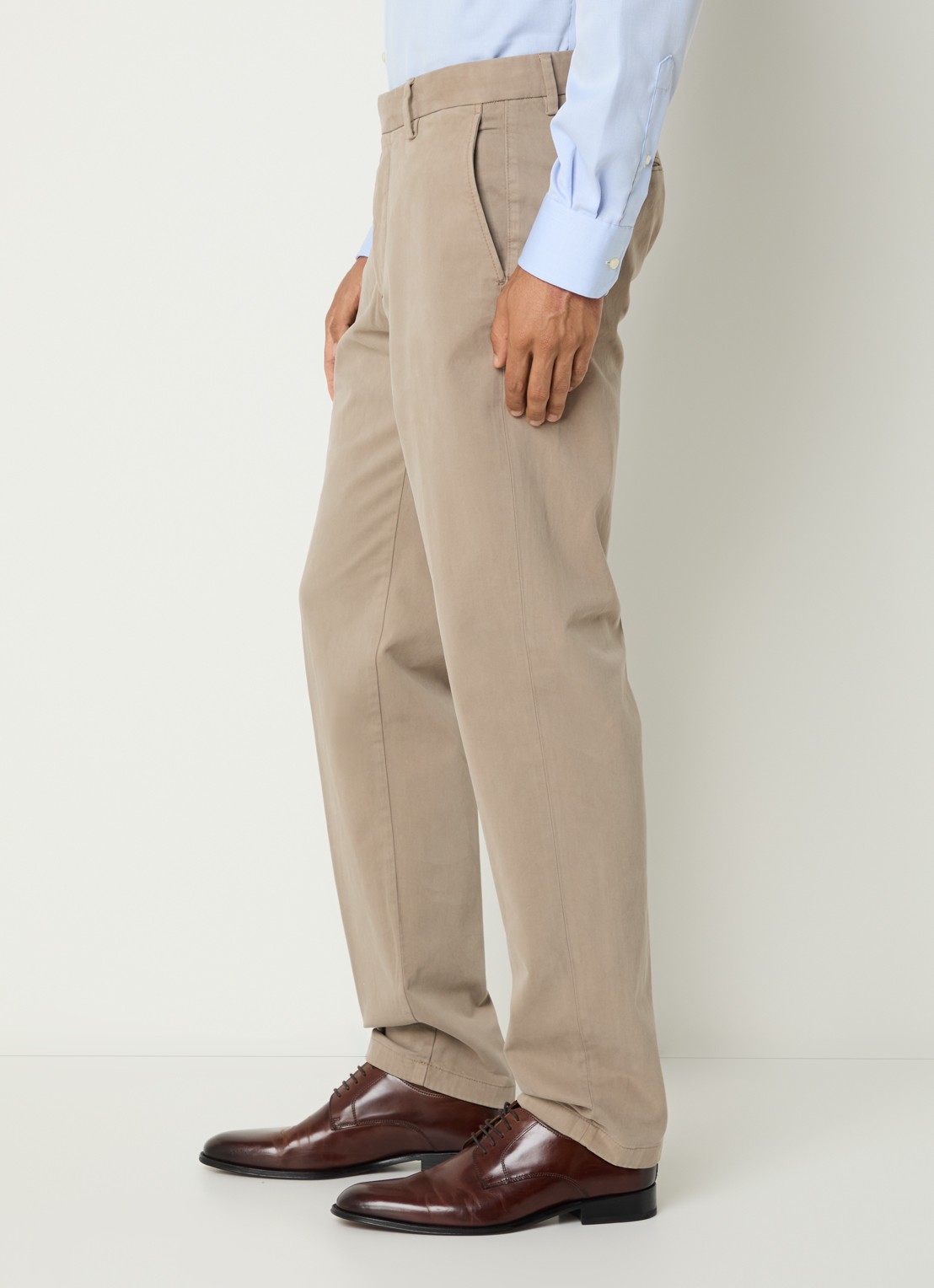 Boggi Milano Straight fit joggingbroek met steekzakken - detail 5 beige