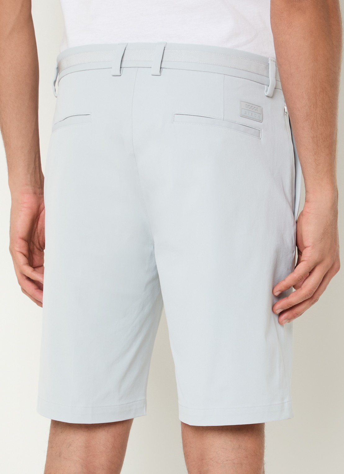 Boggi Milano Straight fit korte broek met steekzakken - achterkant 2 lichtgrijs