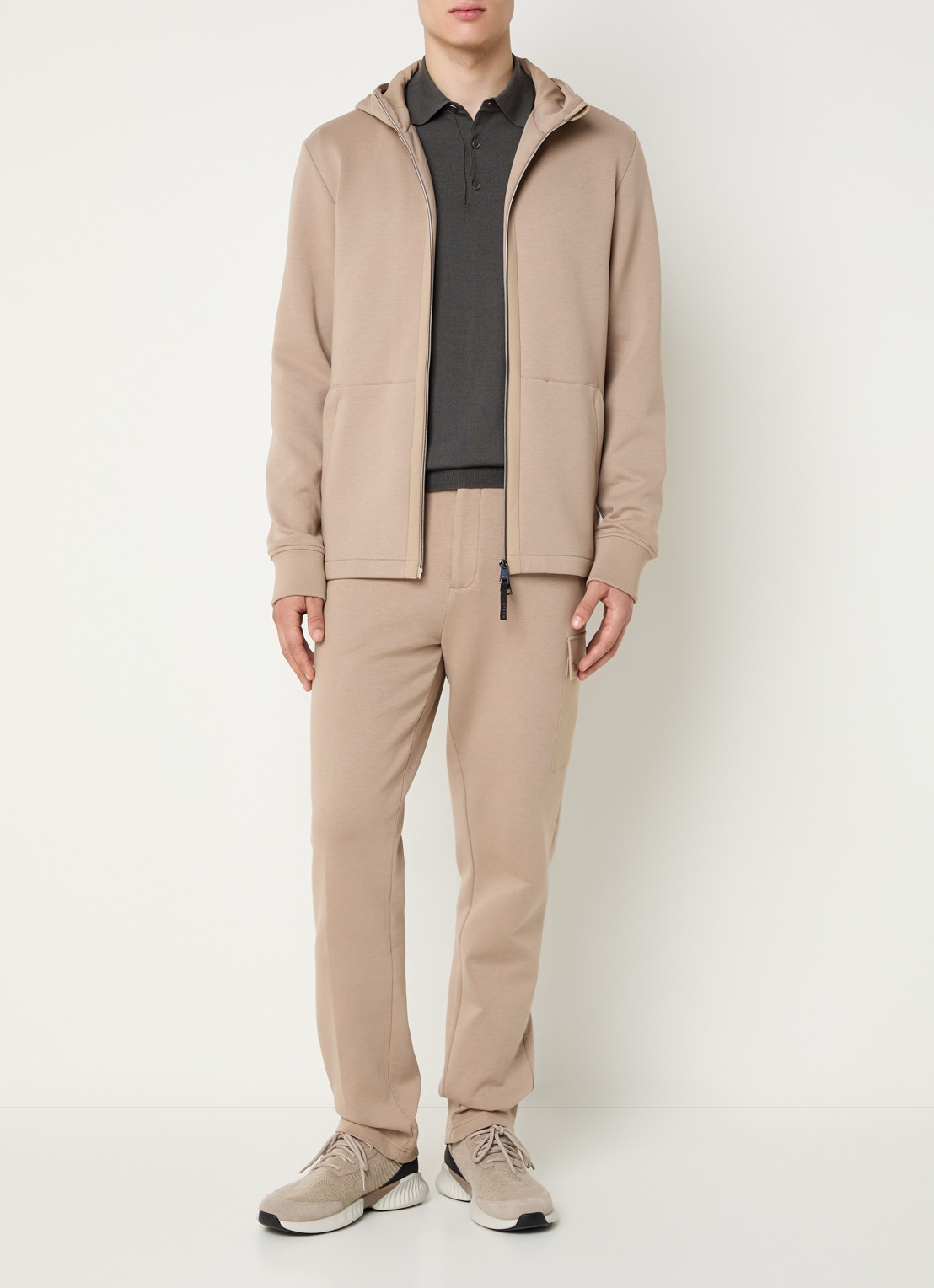 Boggi Milano Sweatvest met capuchon - voorkant 4 camel