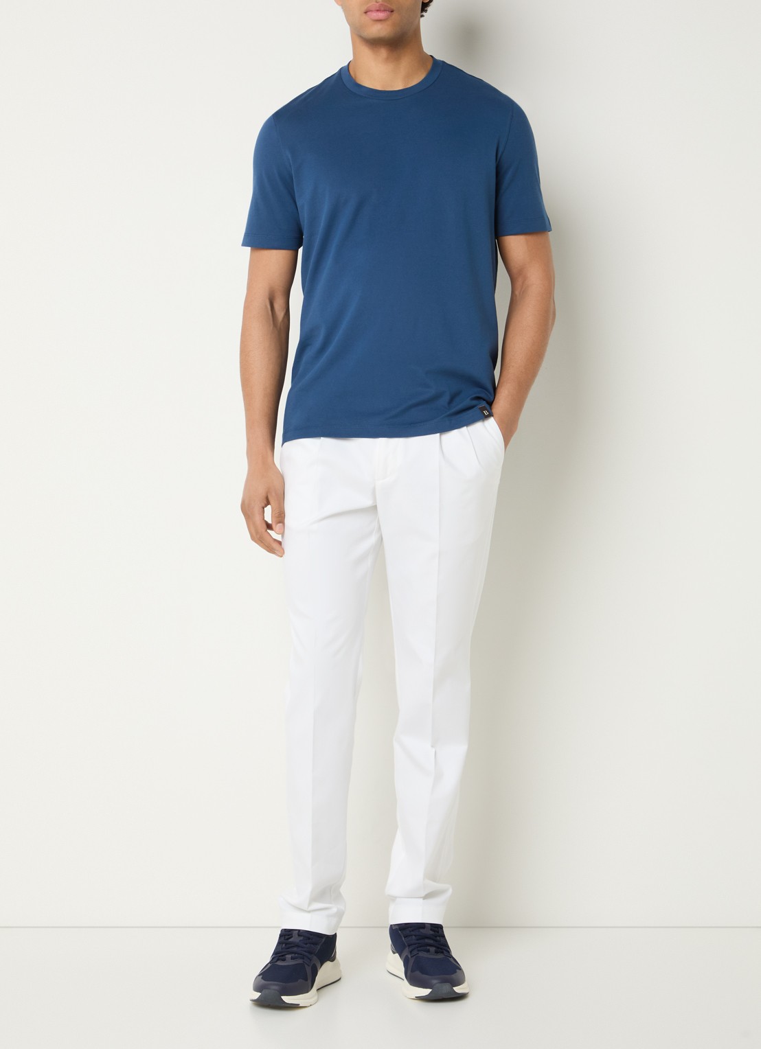 Boggi Milano T-shirt met ronde hals - voorkant 4 indigo