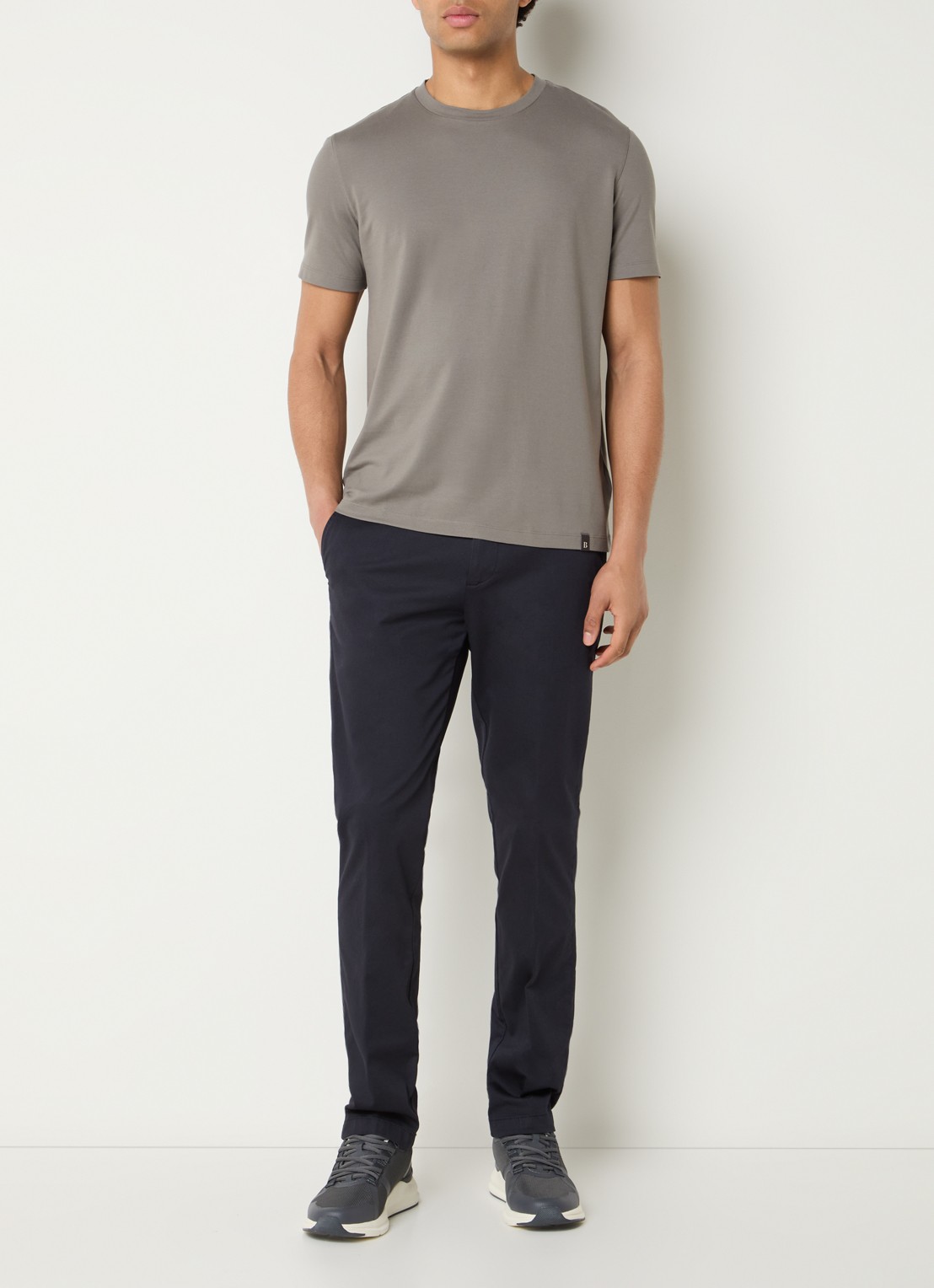 Boggi Milano T-shirt met ronde hals - voorkant 4 olijfgroen