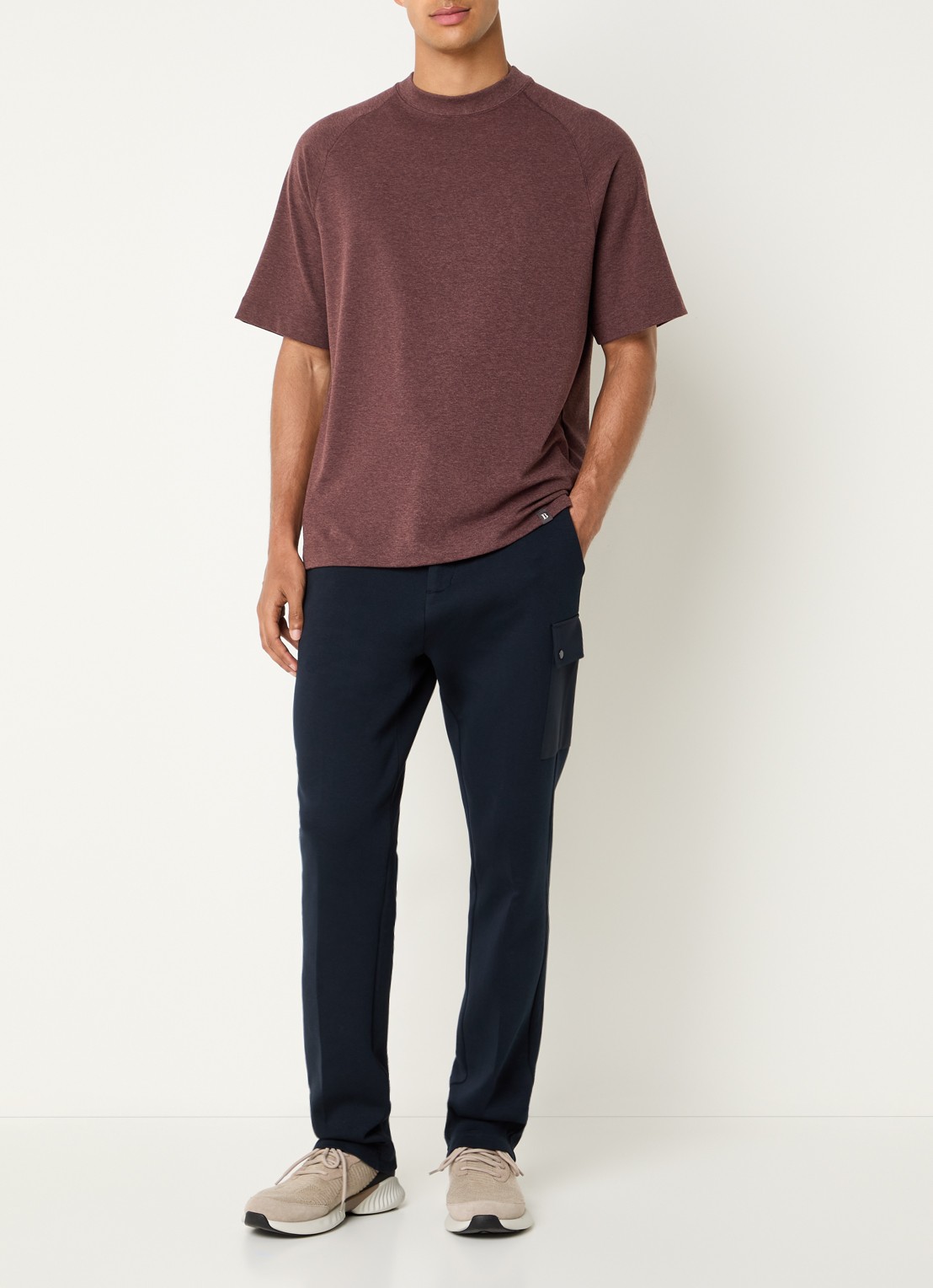 Boggi Milano T-shirt met ronde hals - voorkant 4 bordeauxrood