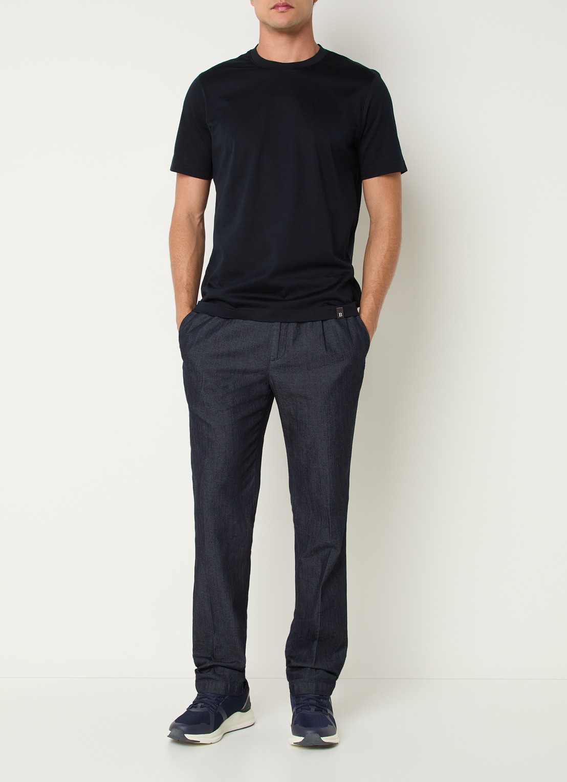 Boggi Milano T-shirt met stretch - voorkant 3 donkerblauw