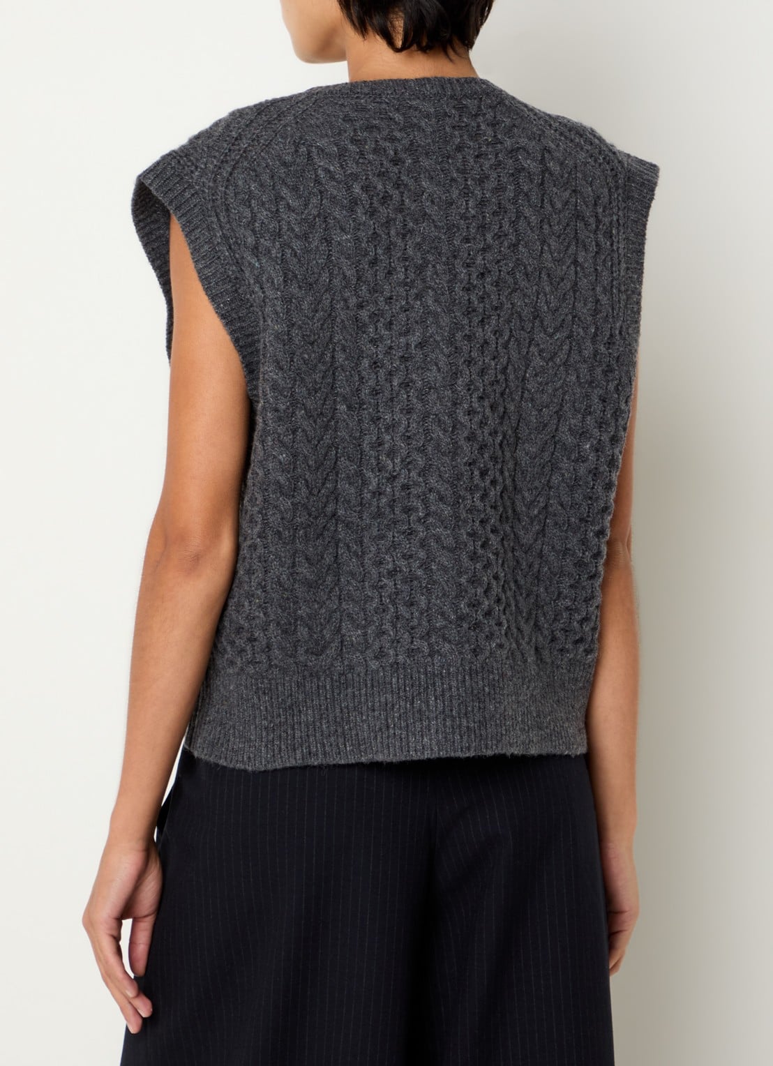 Boii Studios Alice kabelgebreide gilet in wolblend - achterkant grijs