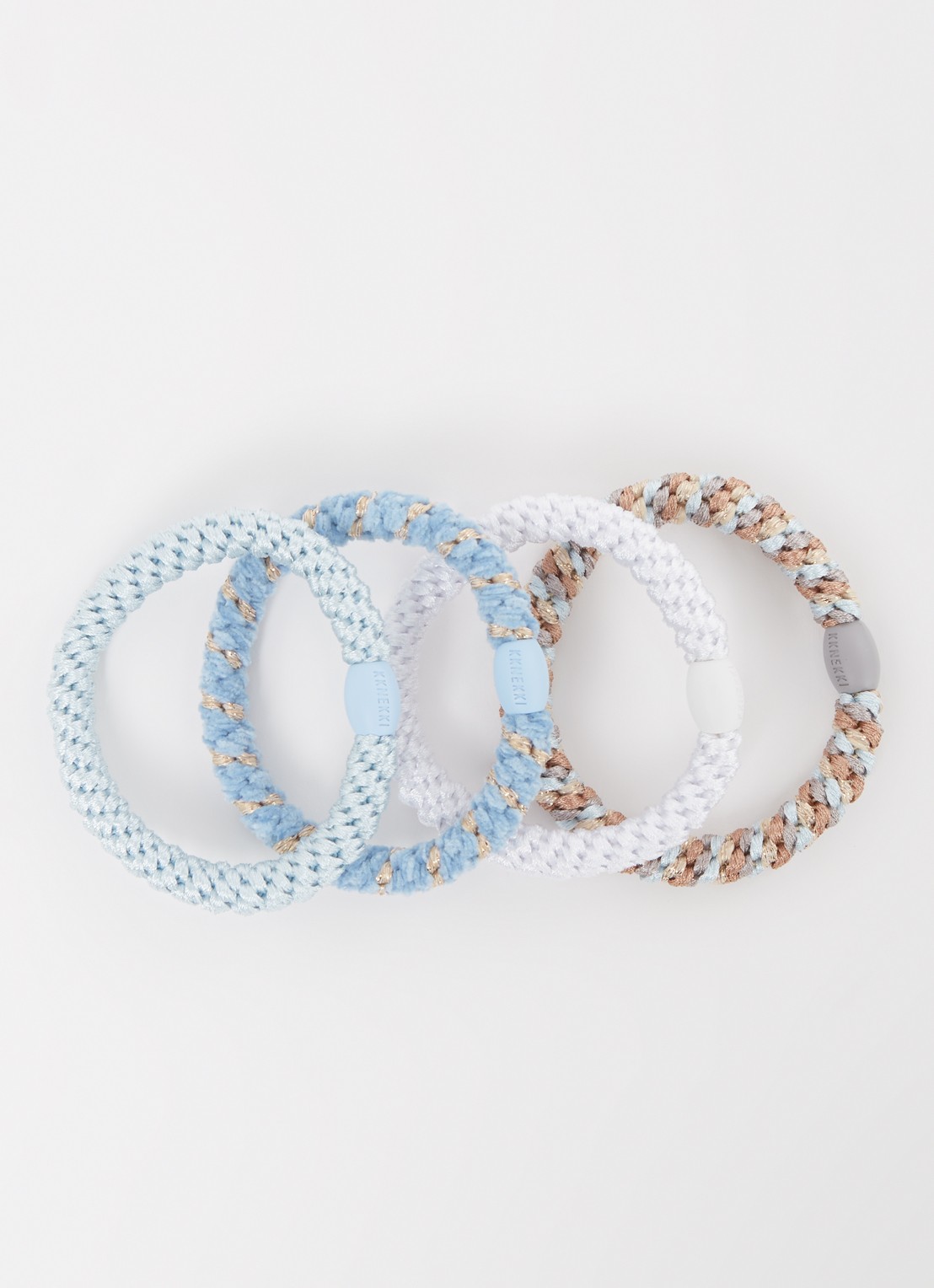 Bon Dep Kknekki Bundle 5 gevlochten haarelastiekjes met lurex in 4-pack - voorkant 2 lichtblauw