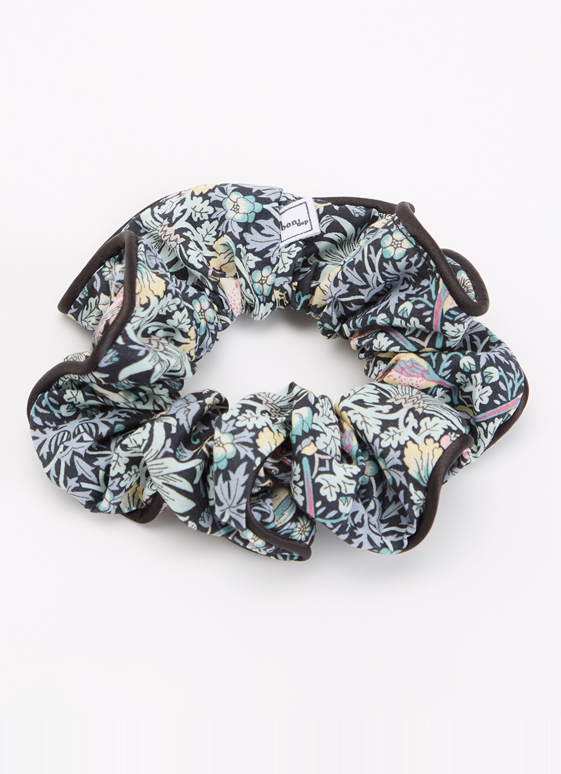 Bon Dep Scrunchie met bloemenprint - voorkant zwart