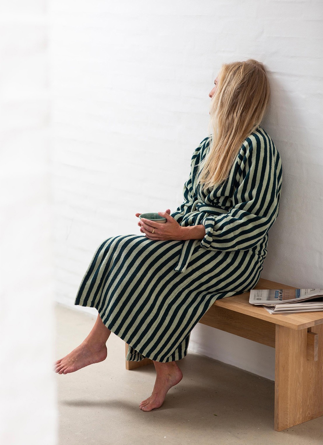 Bongusta Naram badjas met streepprint - unisex - voorkant 2 donkergroen