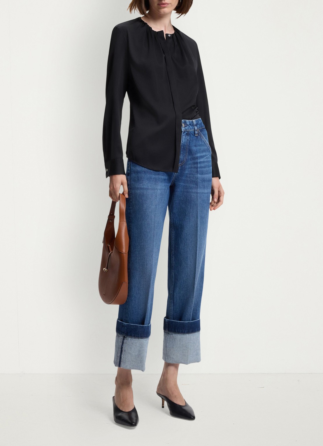 BOSS Banorah blouse in zijdeblend - voorkant 6 dark blue-404 / blauw