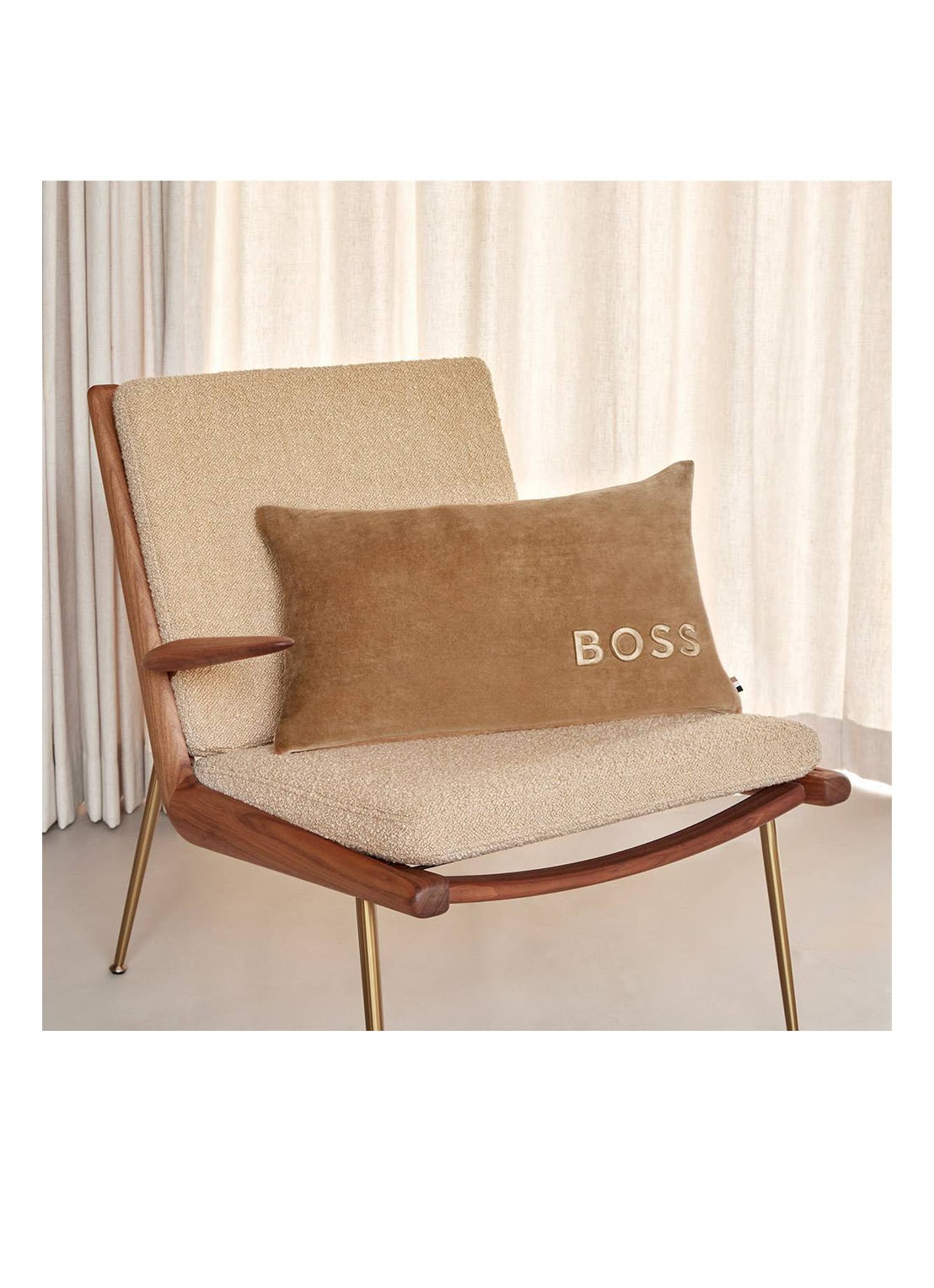 BOSS Bold sierkussenhoes 33 x 57 cm - detail 4 camel