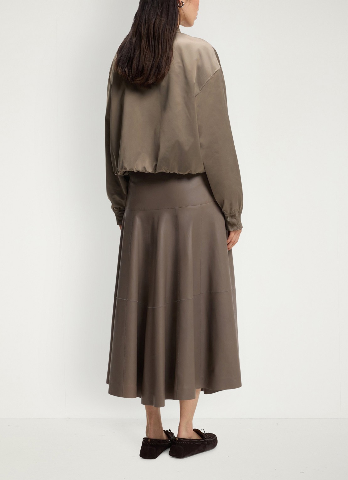 BOSS Bomber jack met steekzakken en glanzende finish - achterkant brown overflow-915 / bruin