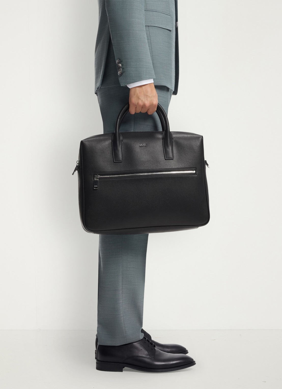 BOSS Businesstas van leer met afneembare schouderriem en logo - voorkant 7 zwart
