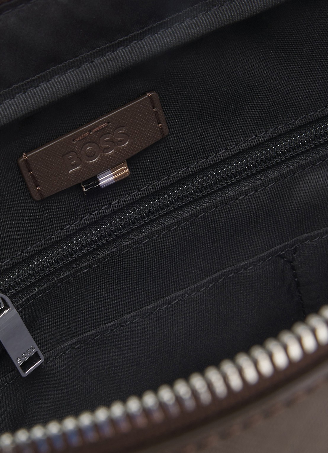 BOSS Businesstas van leer - detail dark brown-209 / bruin