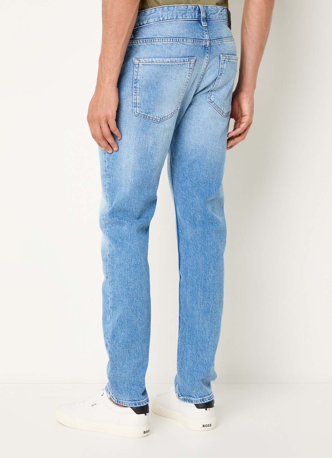 BOSS C-Delaware slim fit jeans met lichte wassing - achterkant indigo