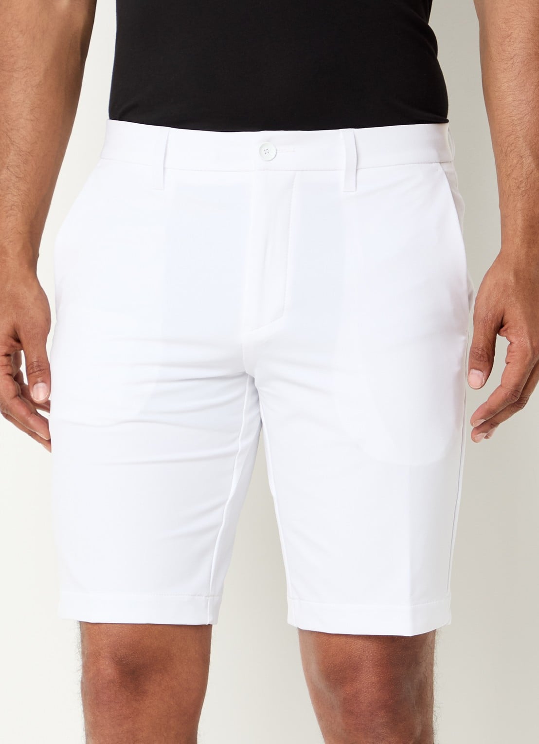 BOSS Commuter loose fit korte broek met steekzakken - detail 6 white-100 / wit