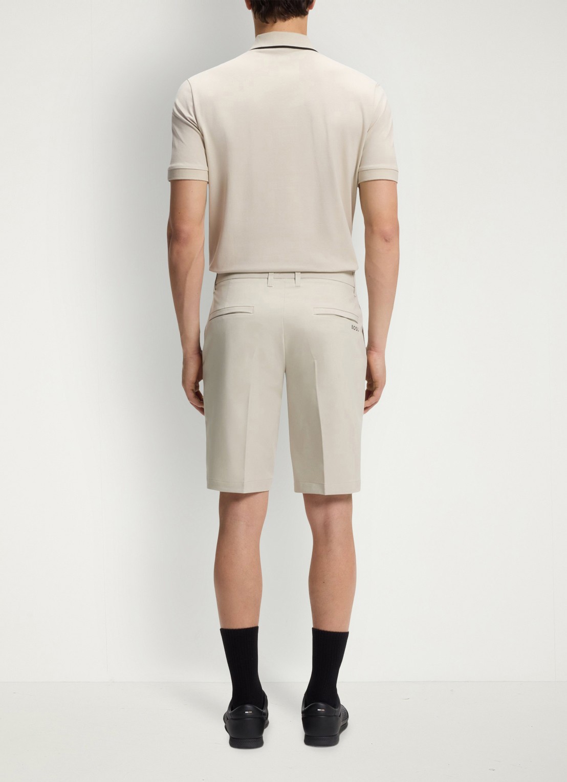 BOSS Commuter loose fit korte broek met steekzakken - achterkant 3 light beige-271 / beige