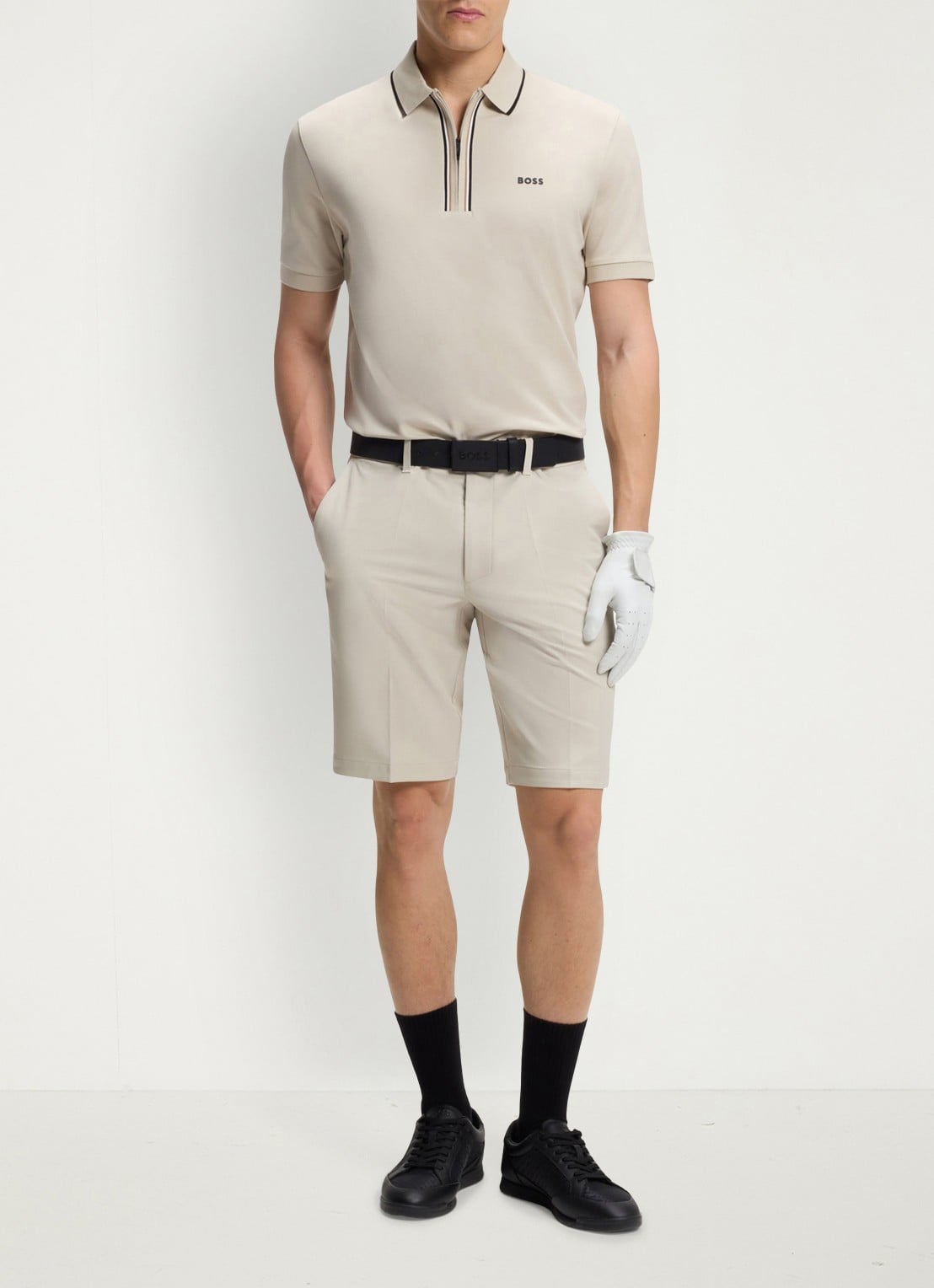 BOSS Commuter loose fit korte broek met steekzakken - voorkant 2 light beige-271 / beige