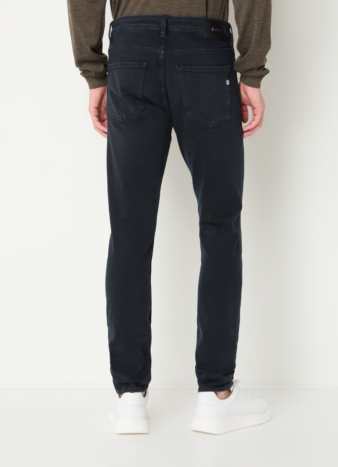 BOSS Delano slim fit jeans met gekleurde wassing - achterkant 5 zwart