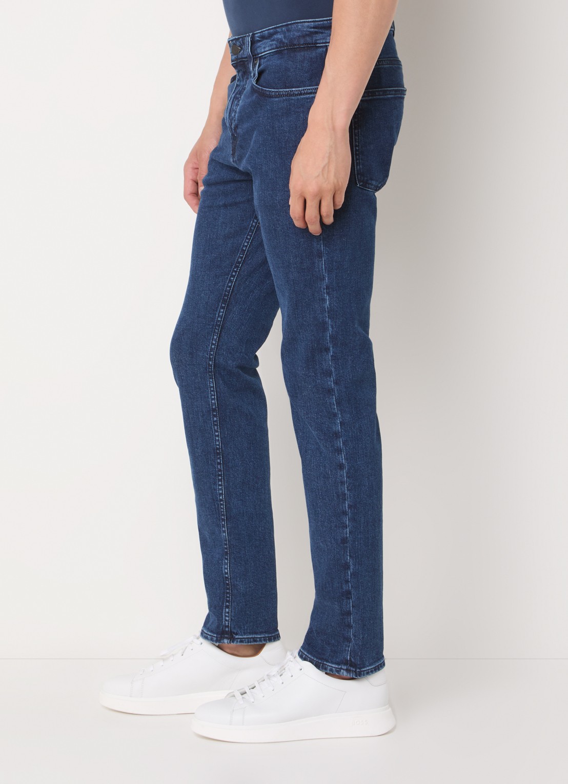 BOSS Delaware slim fit jeans met donkere wassing - detail 2 indigo