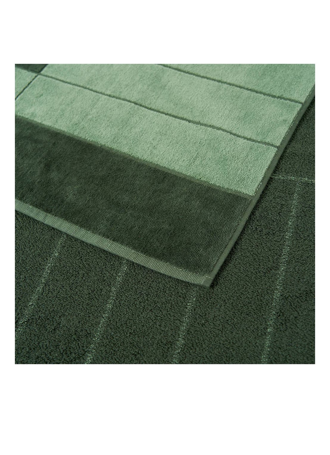 BOSS Double badhanddoek - 50 x 100 cm - detail 2 groen