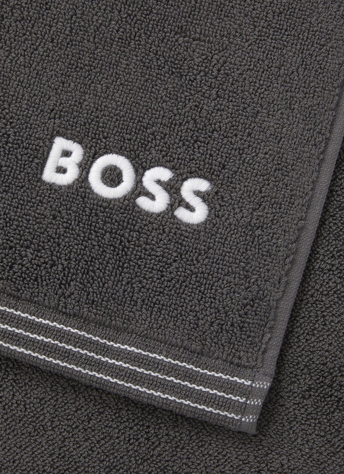 BOSS Edge badhanddoek 50 x 100 cm - achterkant 2 donkergrijs