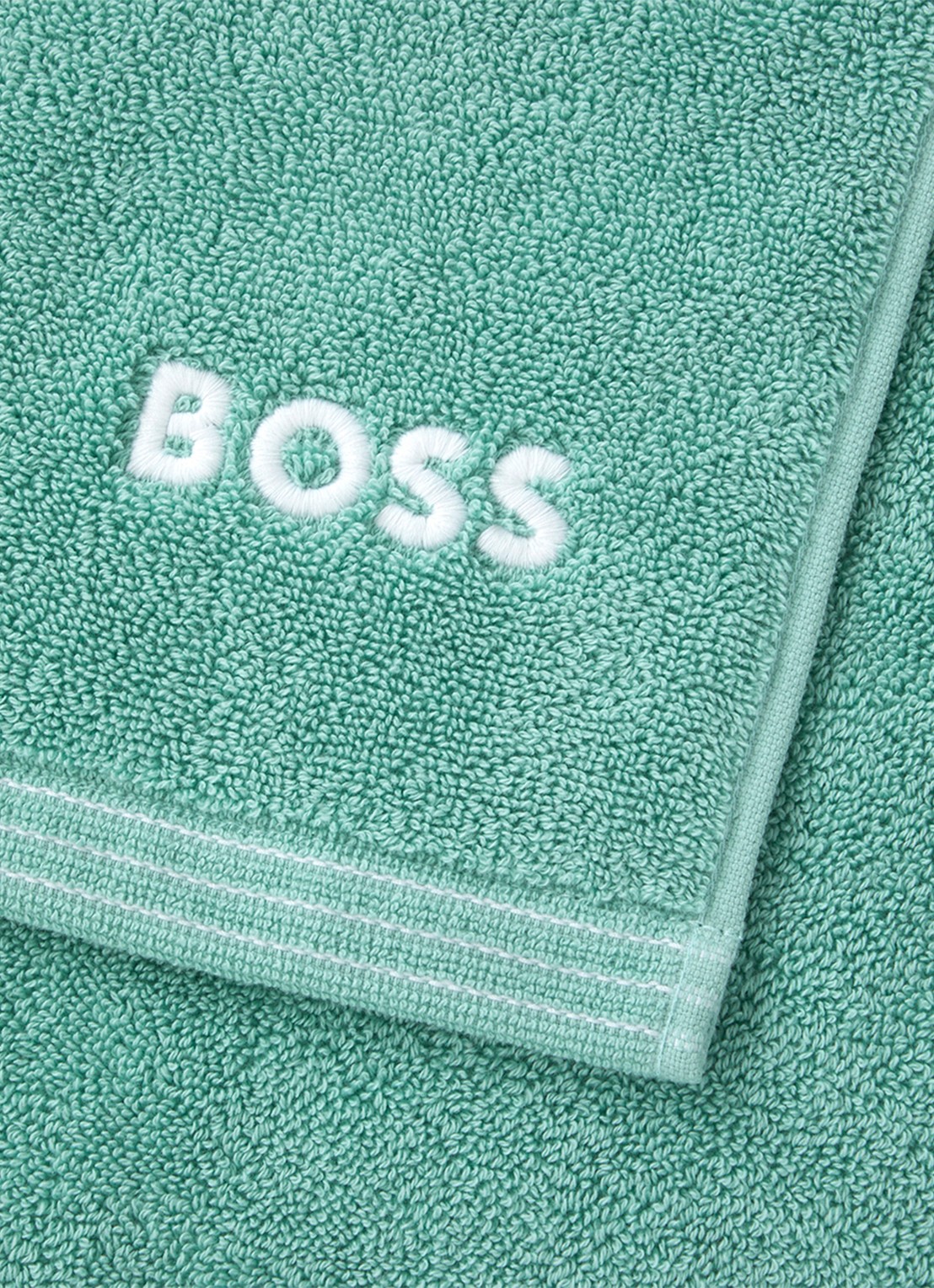BOSS Edge badhanddoek - 70 x 140 cm - voorkant 2 zeegroen