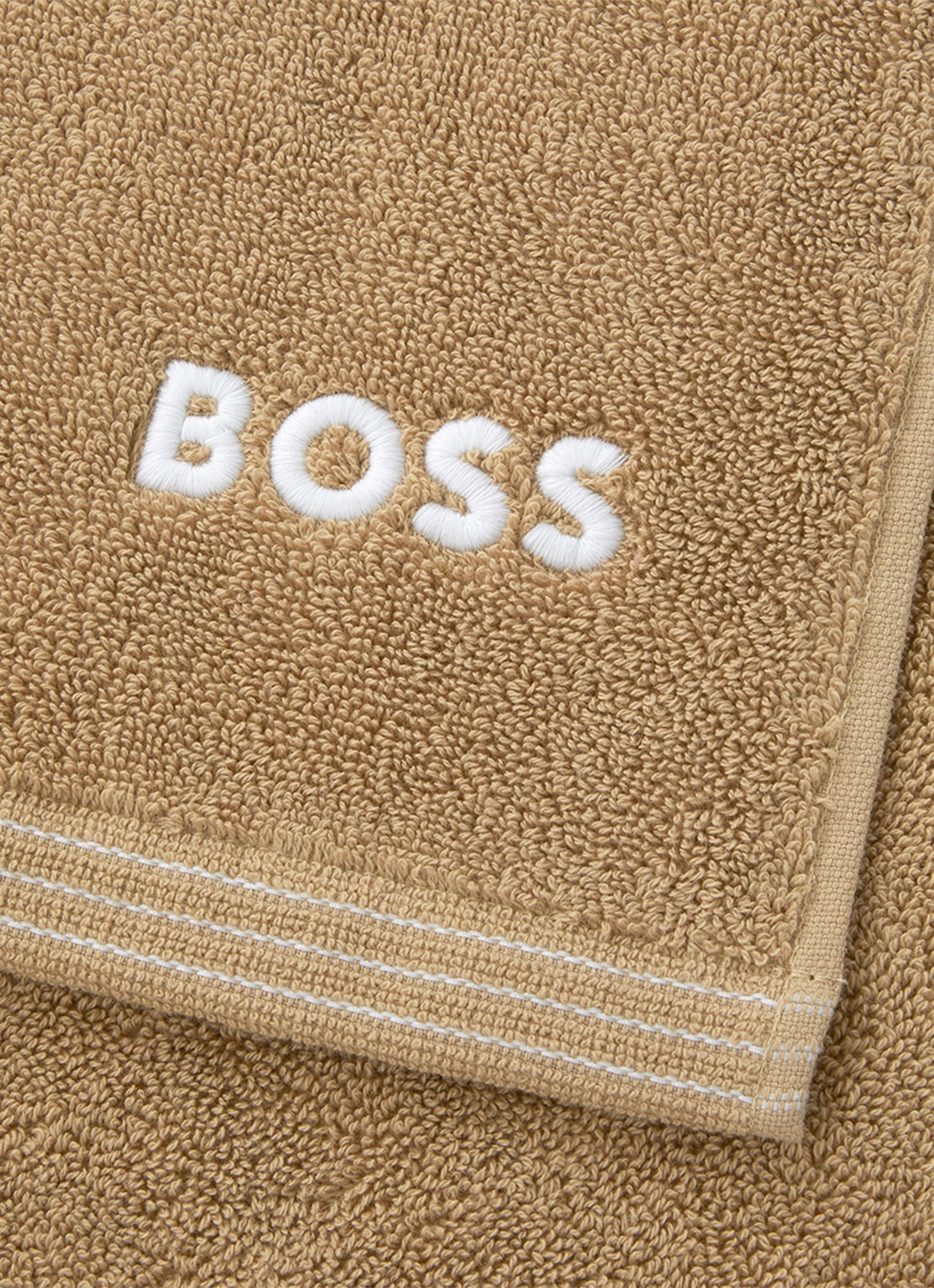 BOSS Edge badhanddoek - 70 x 140 cm - voorkant 2 bruin