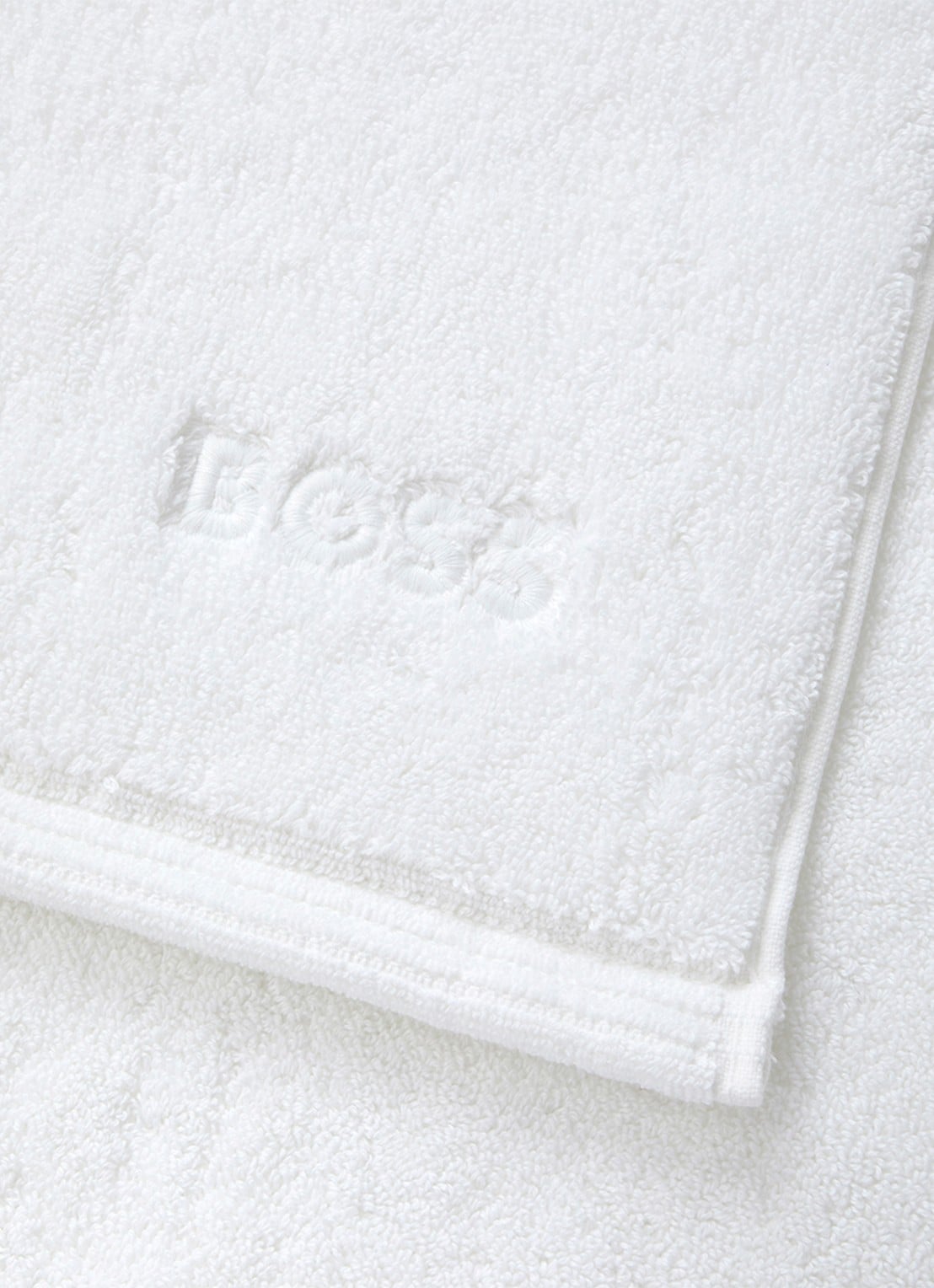 BOSS Edge badmat 50 x 70 cm - voorkant 2 wit