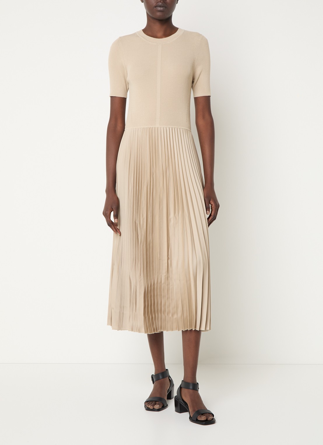 BOSS Fadridi ribgebreide midi jurk met plissé - detail 4 beige