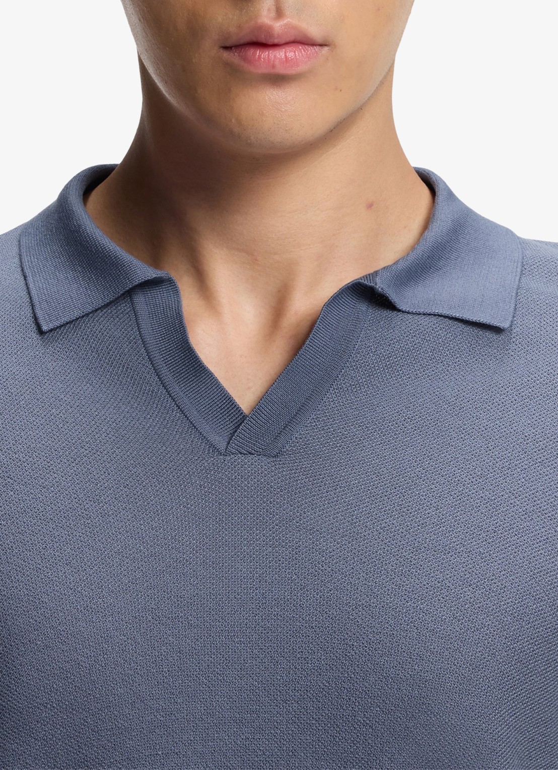 BOSS Fijngebreide polo met polokraag - detail 2 open blue-466 / blauw