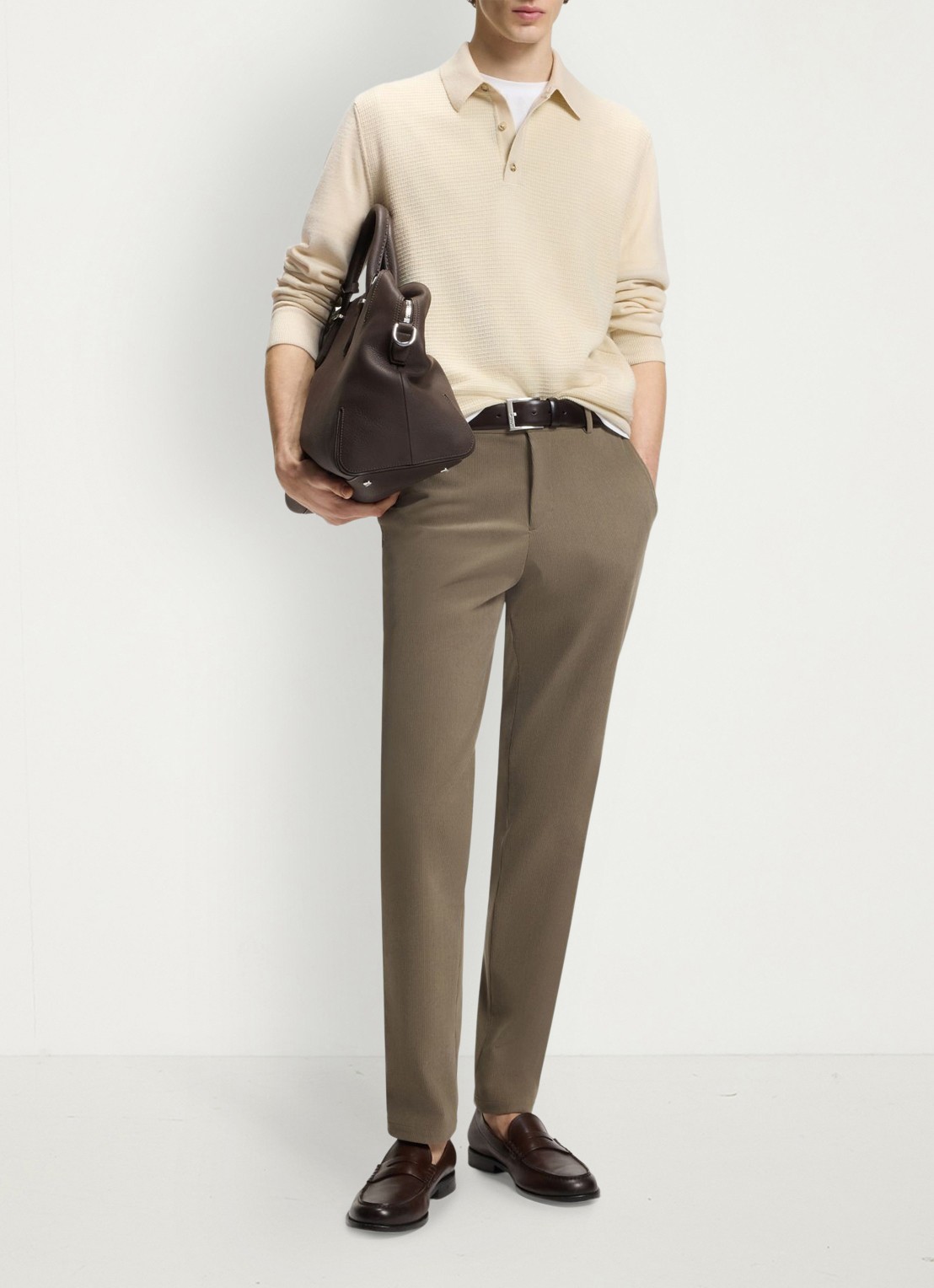 BOSS Fijngebreide trui met polokraag - voorkant 3 beige