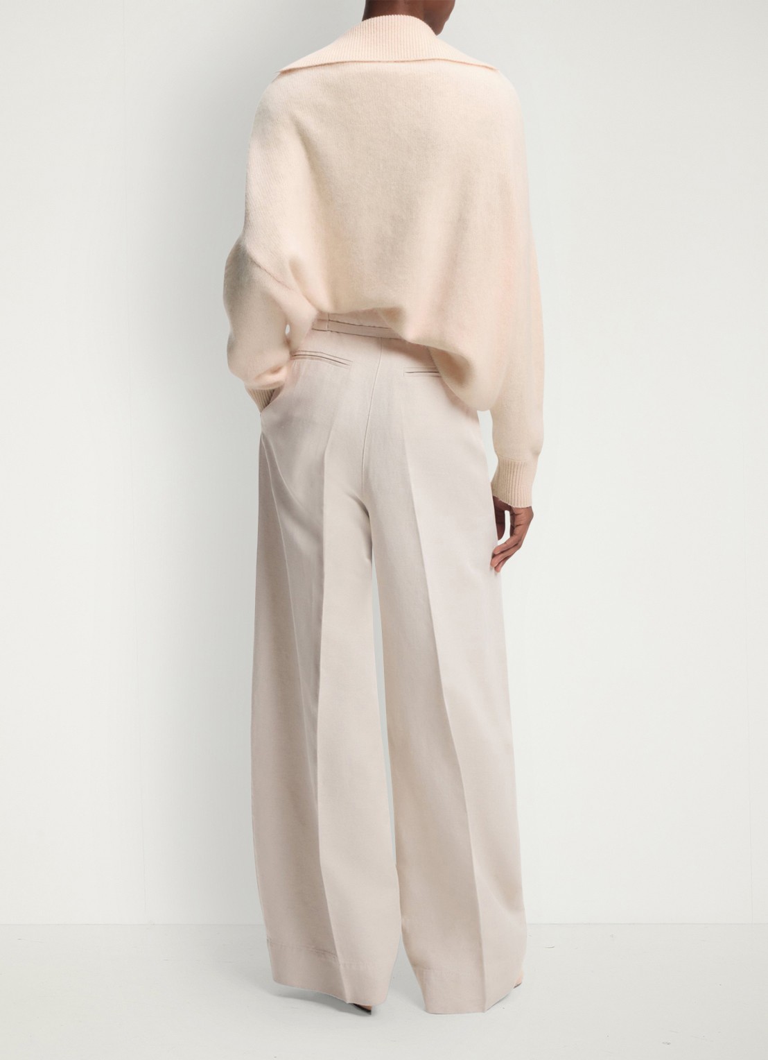 BOSS Fovila fijngebreide pullover met ronde hals - achterkant 3 beige