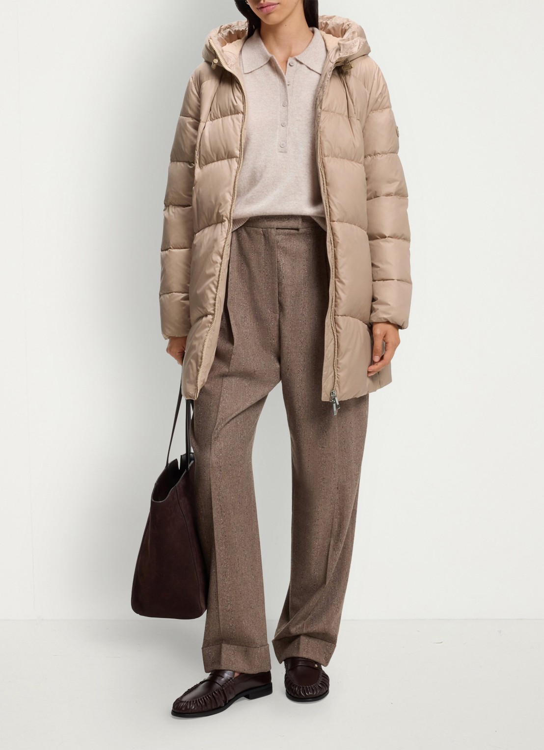 BOSS Gewatteerde parka met capuchon en afneembare riem - voorkant 2 beige