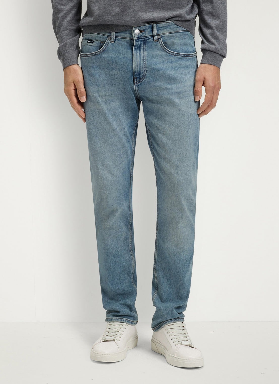 BOSS H-Delaware slim fit jeans met verwassen afwerking - detail indigo