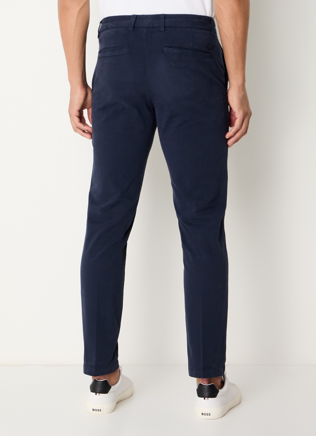 BOSS H-Kaiton1 slim fit chino met steekzakken - achterkant dark blue-404 / blauw