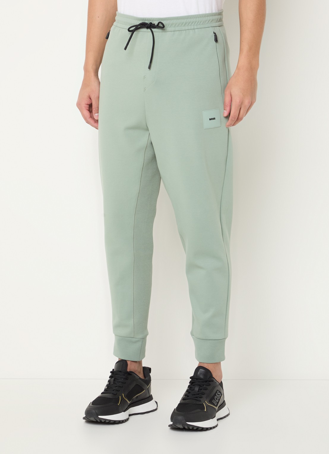 BOSS Hadiko tapered fit joggingbroek met logo - detail 2 lindegroen