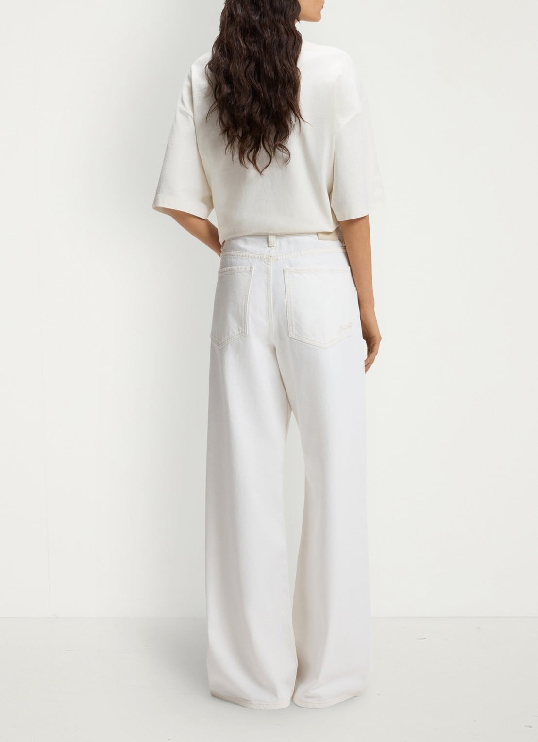 BOSS High waist loose fit jeans met gekleurde wassing - achterkant wit