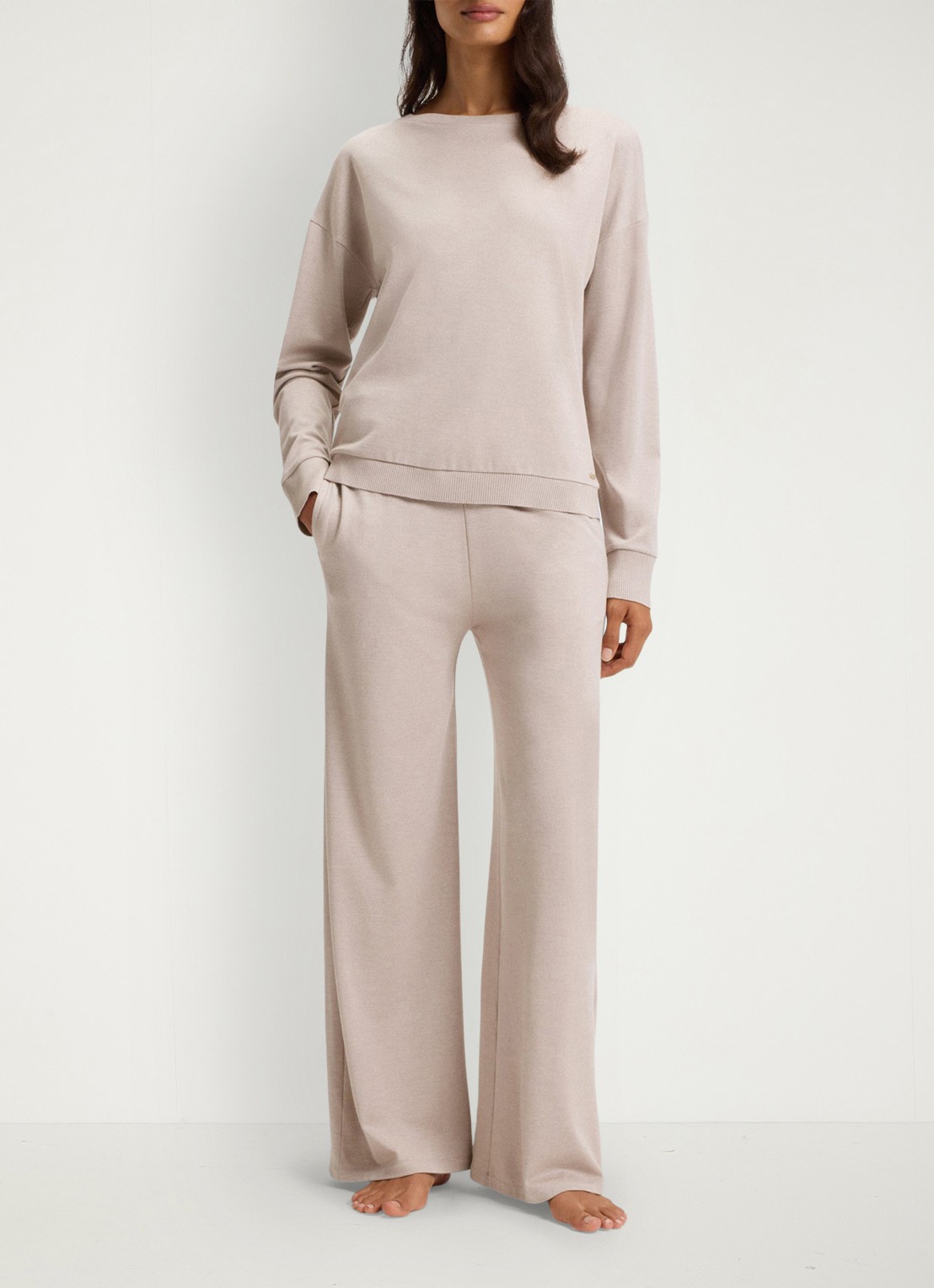 BOSS High waist loose fit joggingbroek met steekzakken - voorkant 3 beige